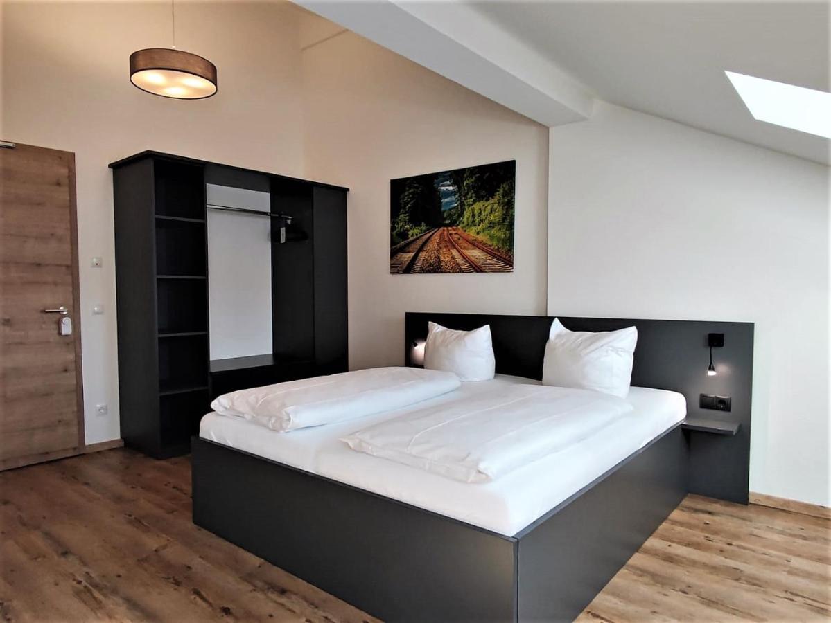 Hotel Am Gleis 1 Sonthofen Buitenkant foto